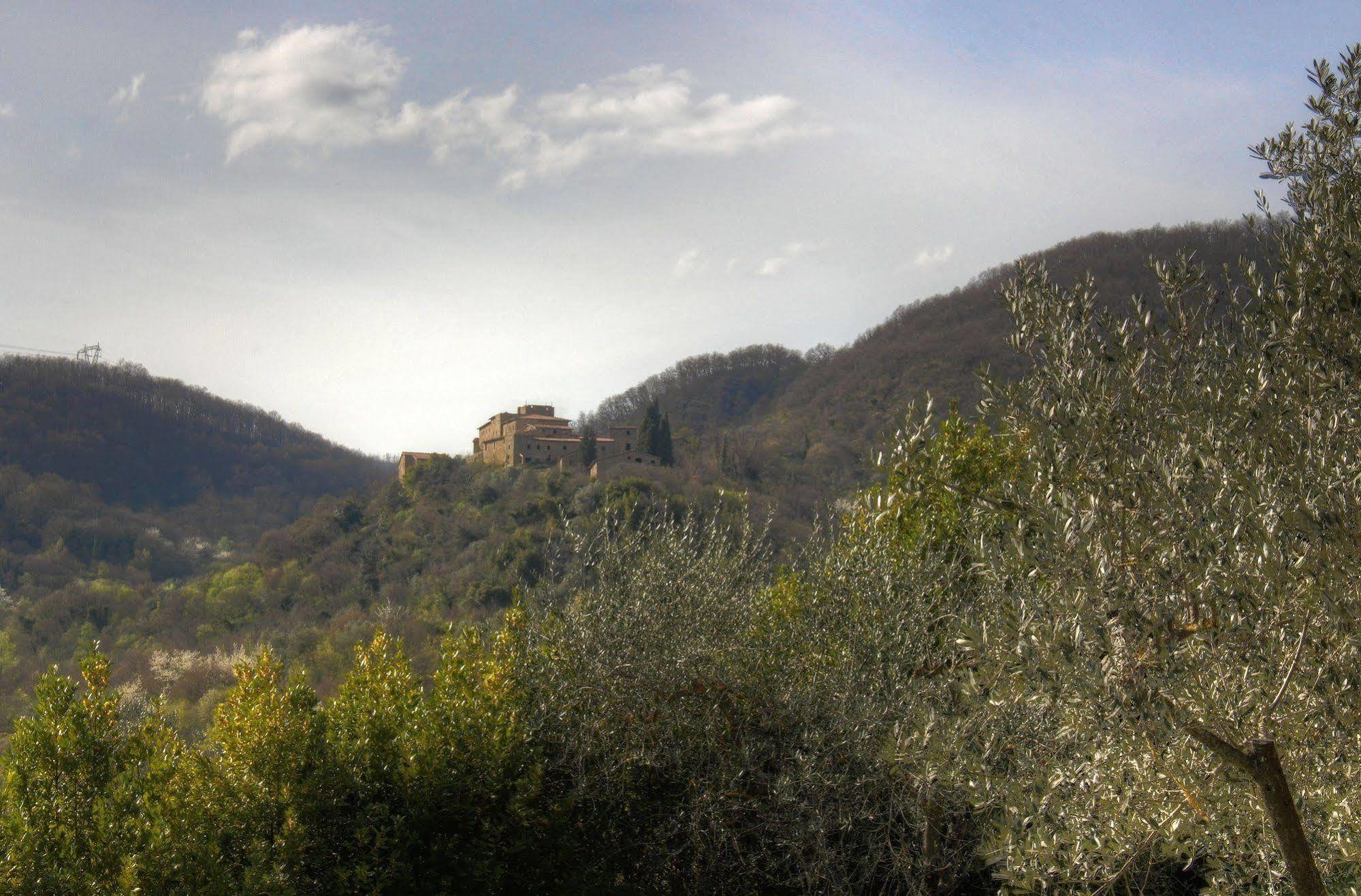 Agriturismo Casavecchia Фильине-Вальдарно Экстерьер фото