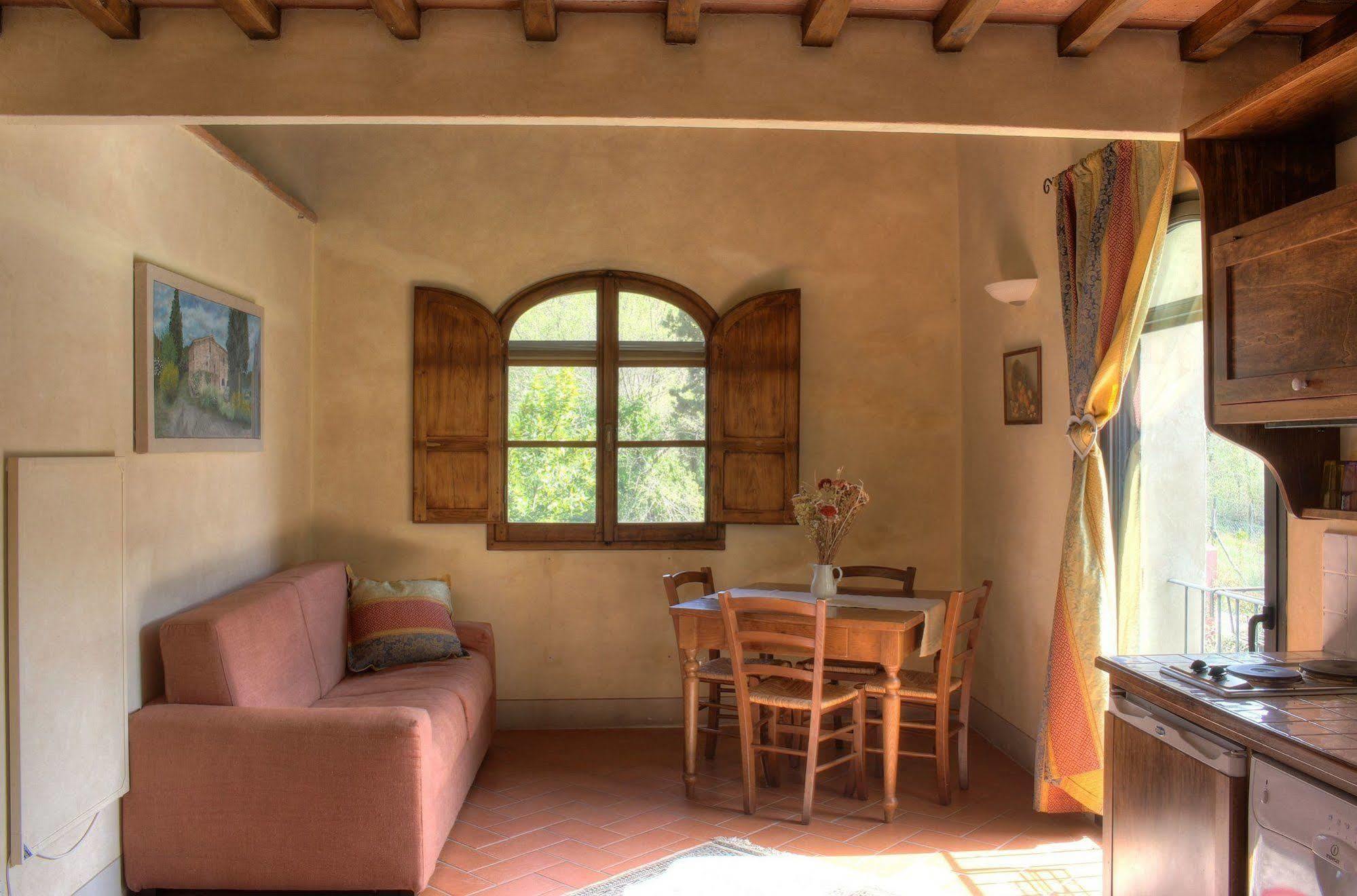 Agriturismo Casavecchia Фильине-Вальдарно Экстерьер фото
