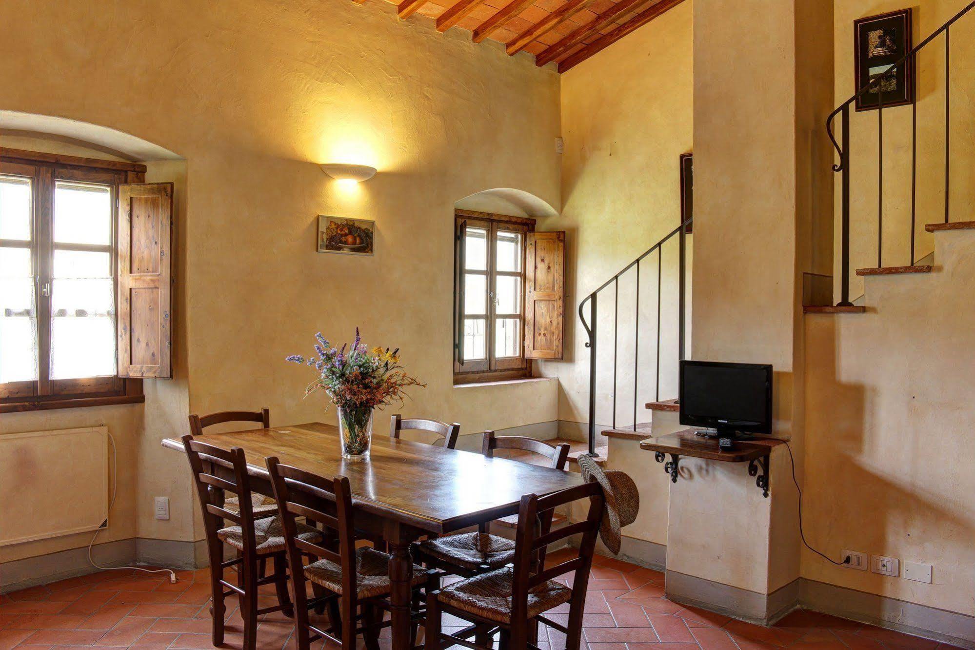Agriturismo Casavecchia Фильине-Вальдарно Экстерьер фото